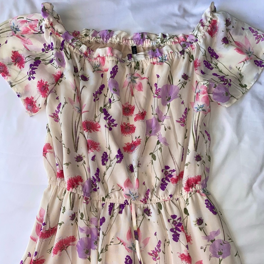 Beautiful Floral Dress Size L